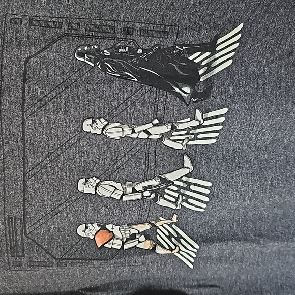 Star Wars Graphic Tee - Picture 3 of 3